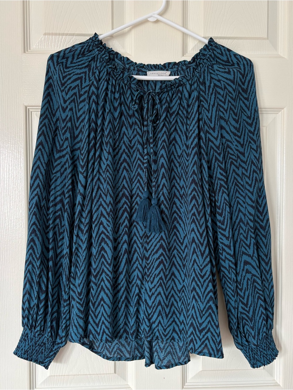 Lovestitch Teal and Navy Zigzag Peasant Top - size medium